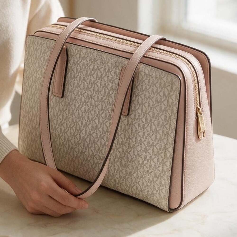 Michael Kors Signature Logo Pink/Vanilla Laila Med Tote Top Zip 16x10x6" NWT